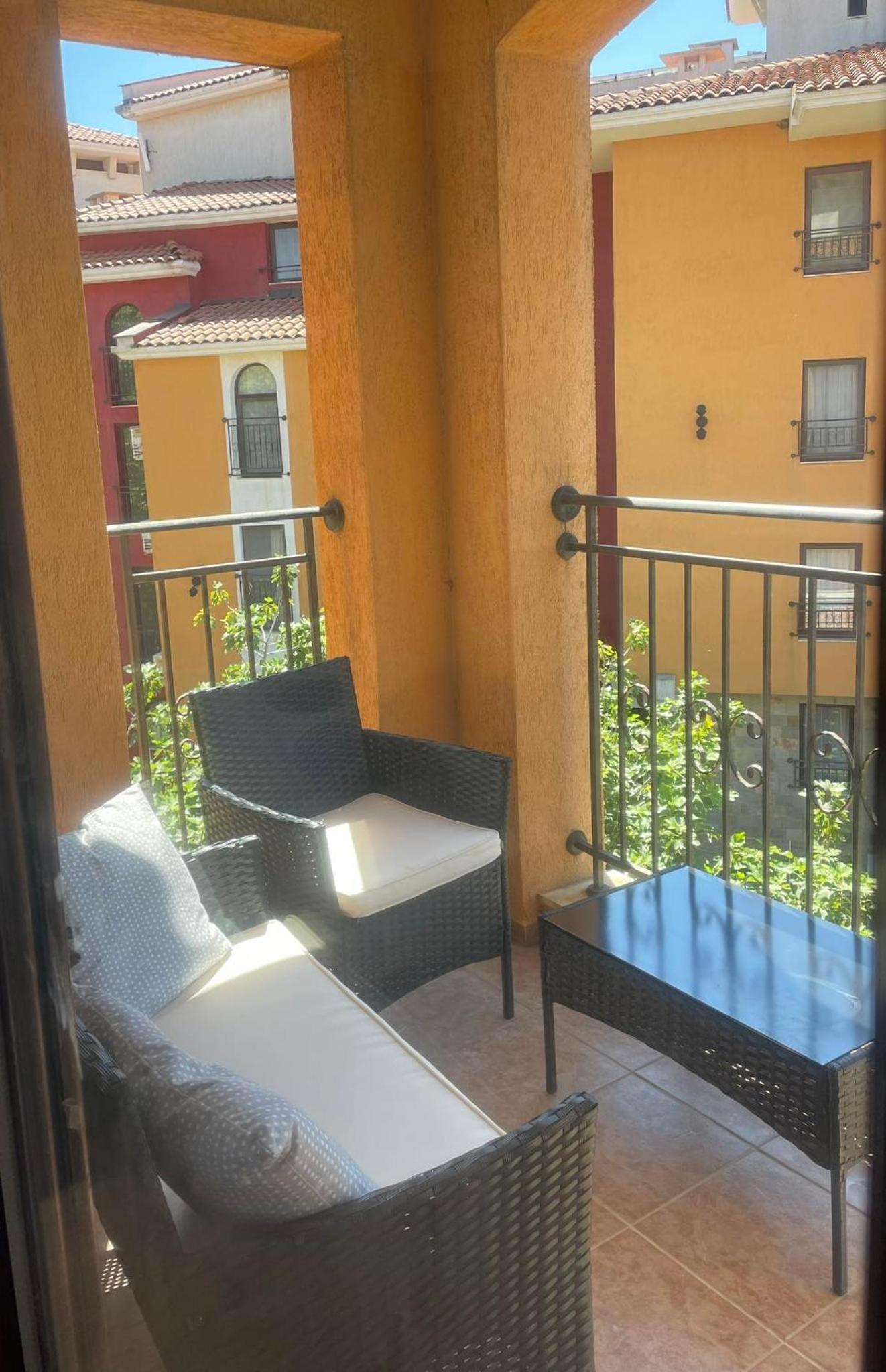 Marina Cape Sky View Lux Apartment in Aheloy