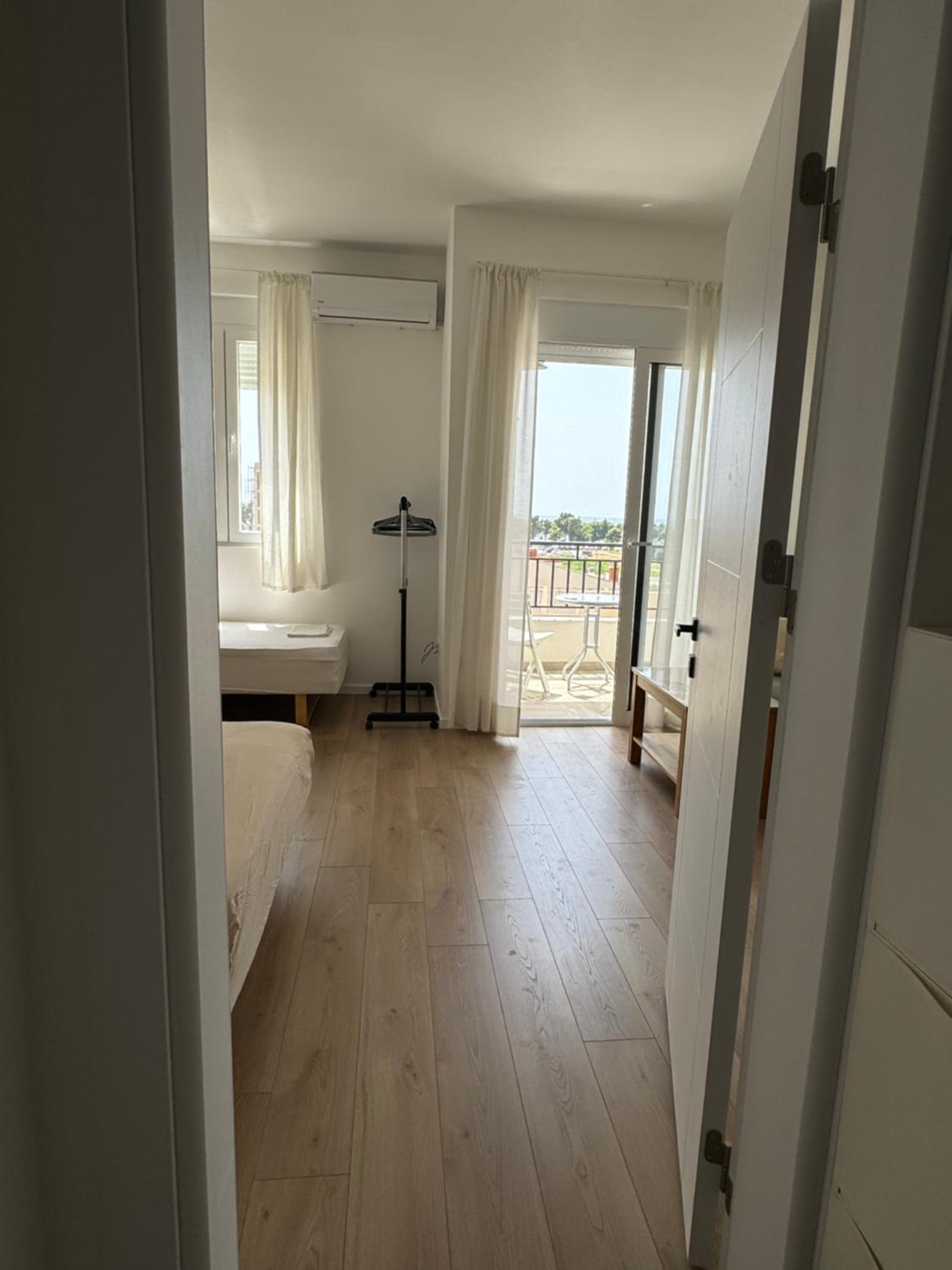 Deluxe Studio Apartment with Sea View view 4
