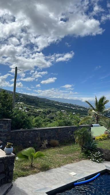 Maison piscine 3 chambres et vue imprenable view 3