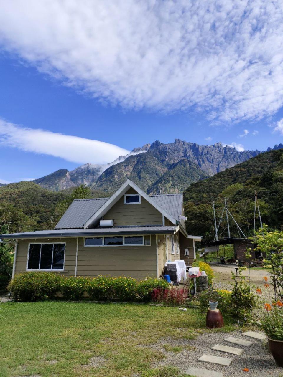 Komfy Kundasang Cabin & Campsite, Mesilau Mount Kinabalu