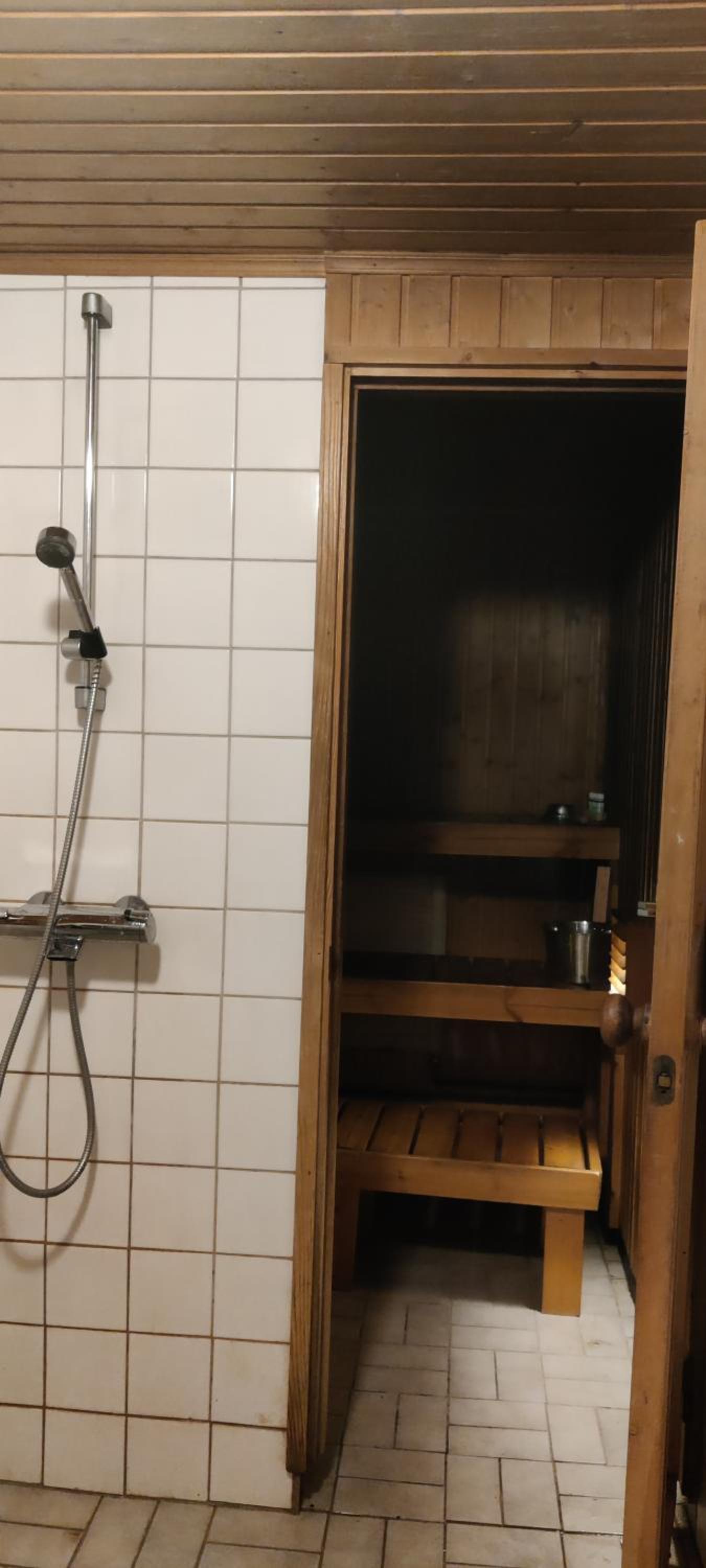 Tunnelmallinen talo Kuukkarissa