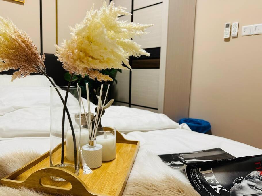MVA17#Family Suite 8pax 3 Rooms M Vertica Velocity Mall Cheras IKEA Mytown Short Walk to MRT & LRT Maluri