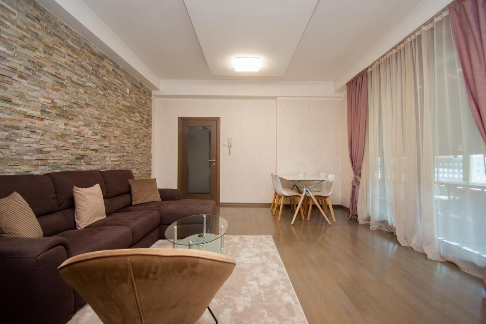 Maxim compass apartment view 5