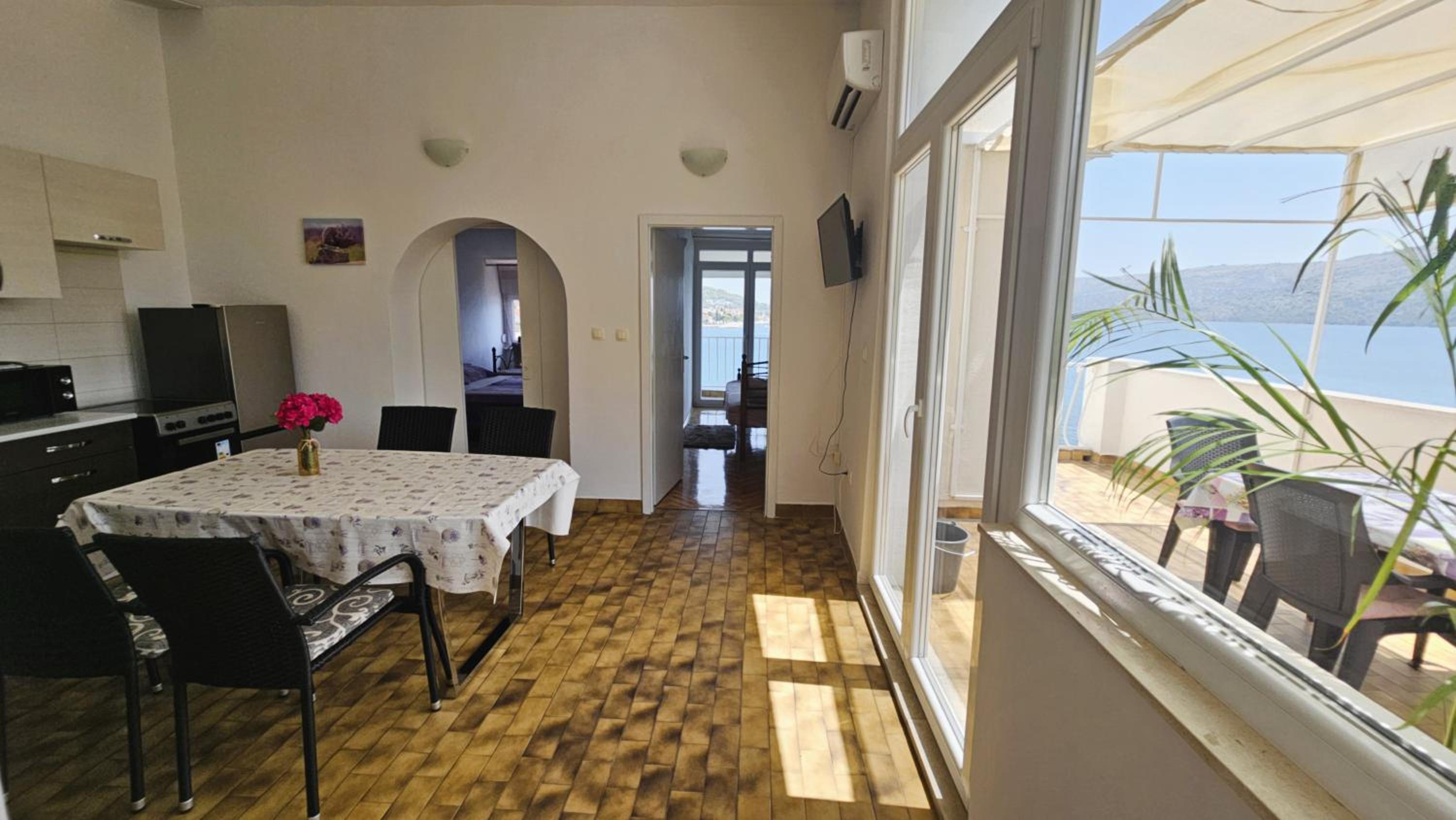 Beachfront Apartments Neves