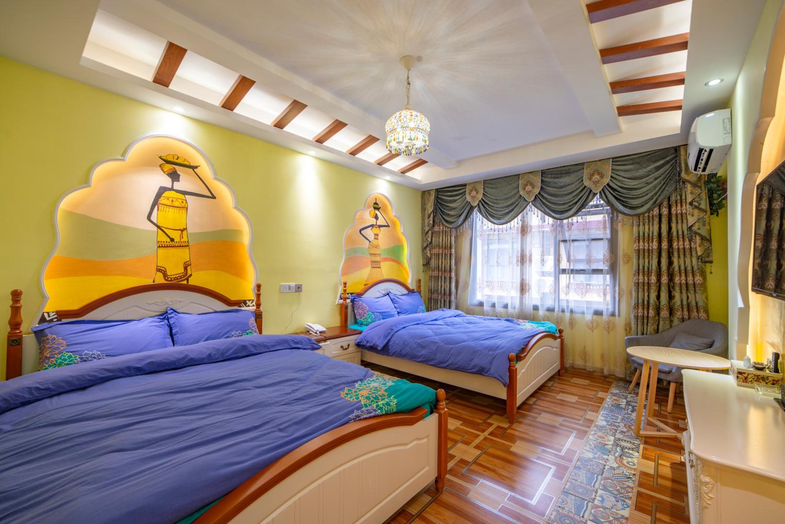 Zhangjiajie Han Exotic Inn
