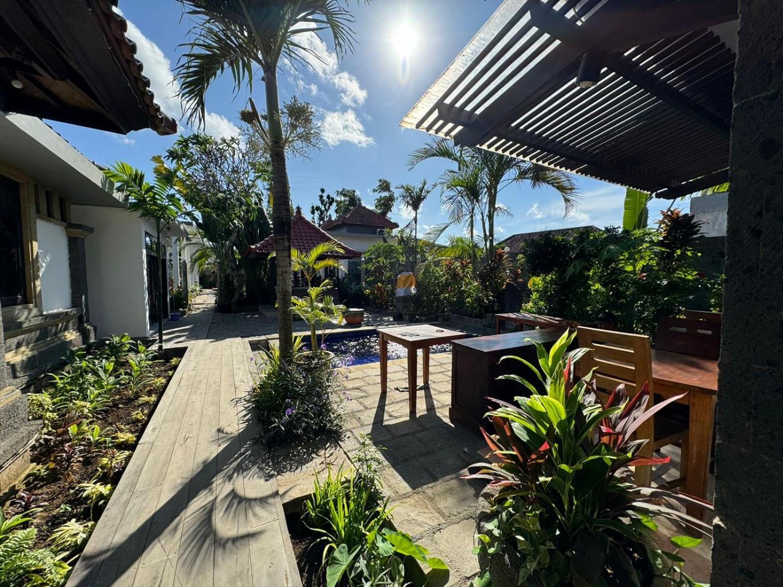 Hotel Bali Stuti Jimbaran Inn - Image 1