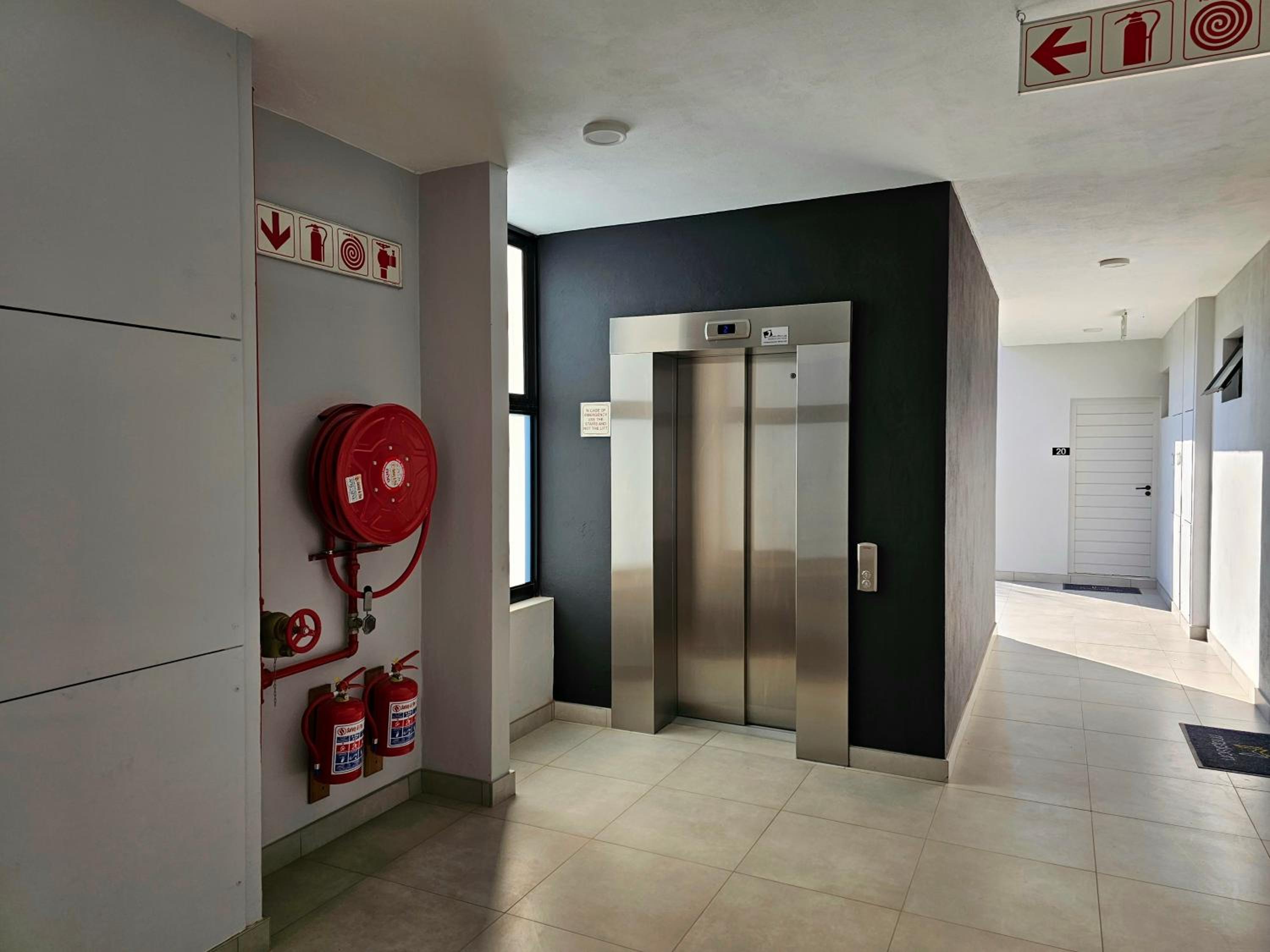 2BR Apt with 2 Kitchens & Balcony
