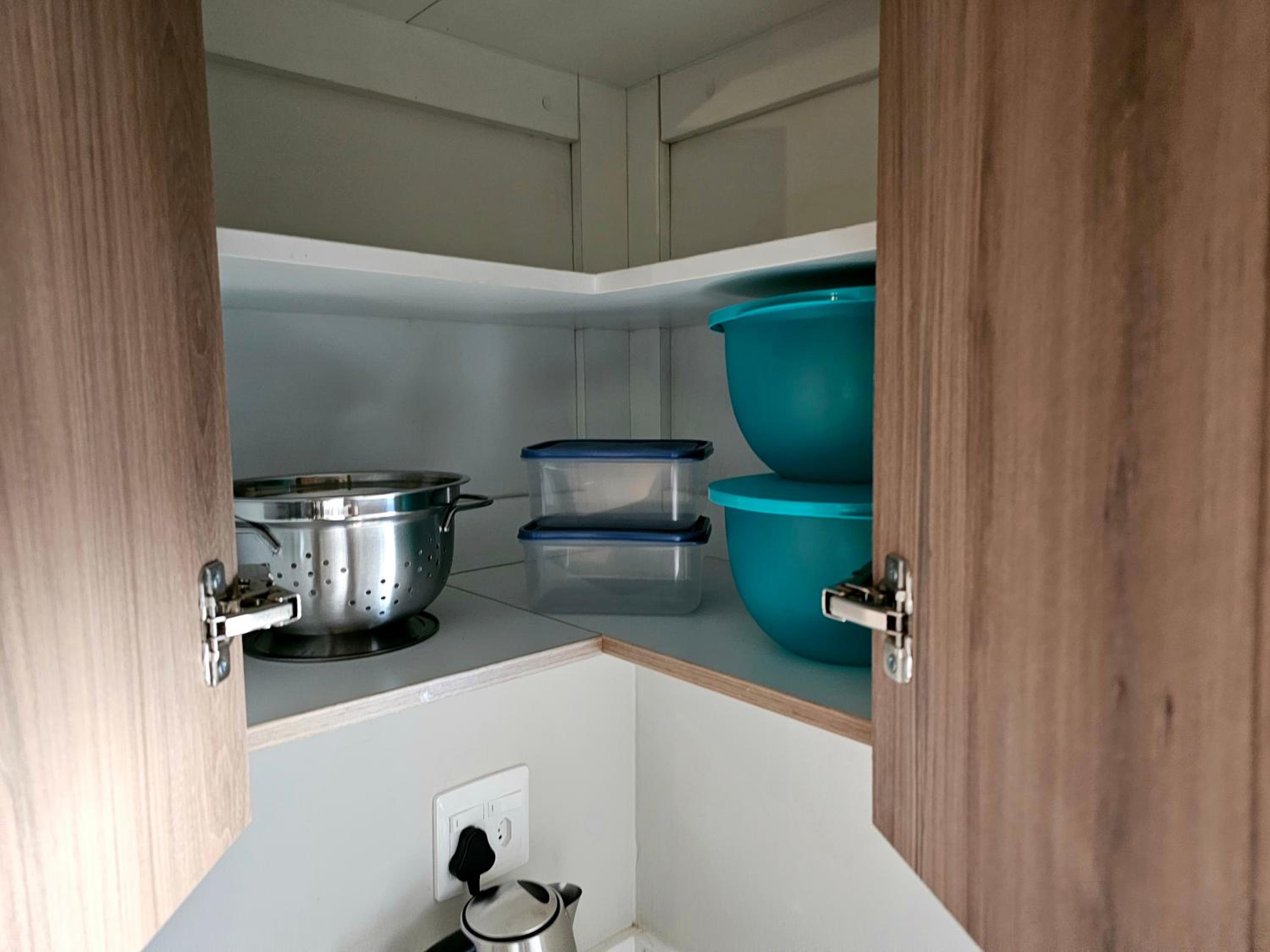 2BR Apt with 2 Kitchens & Balcony