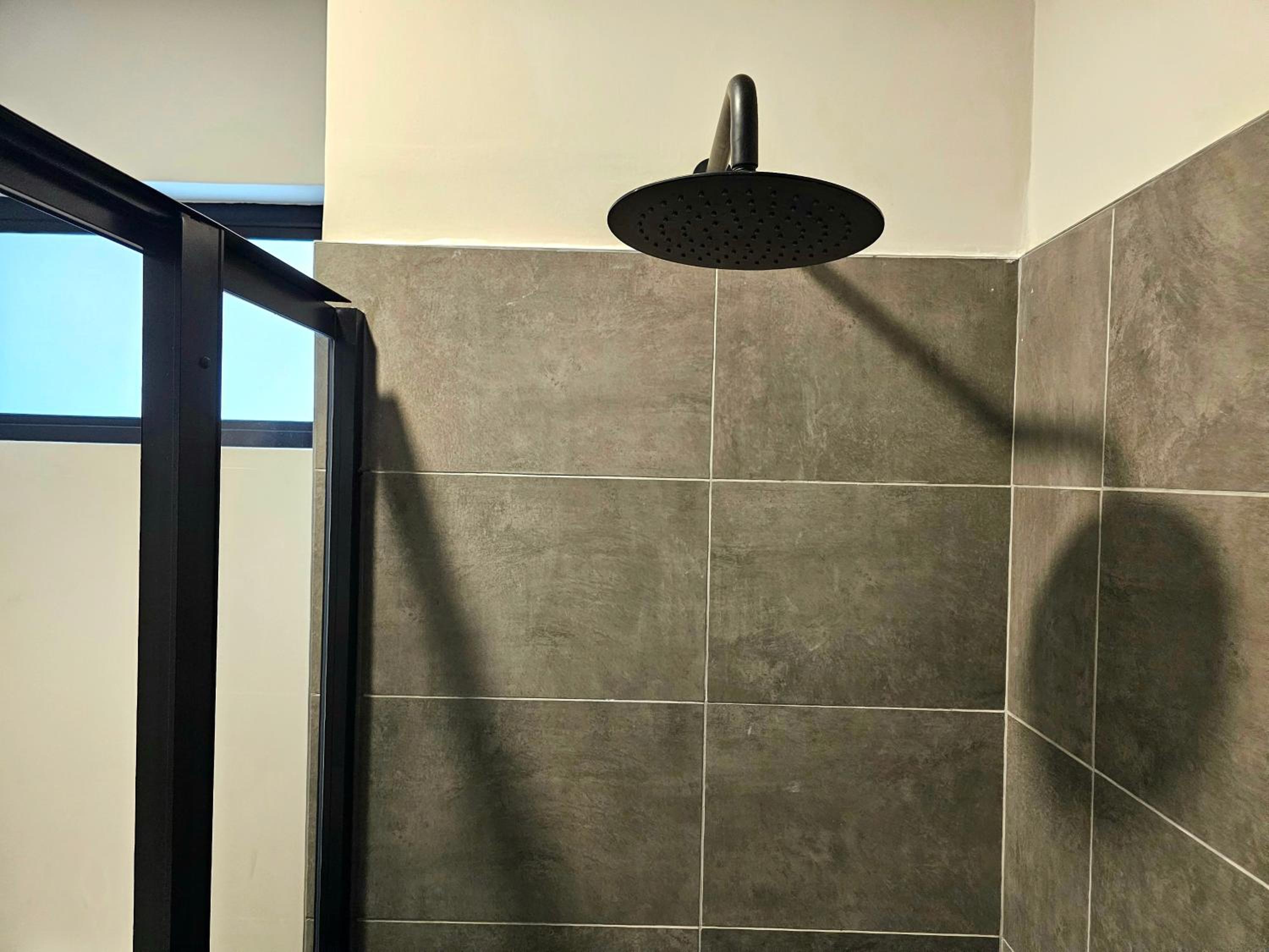 2BR Apt with 2 Kitchens & Balcony