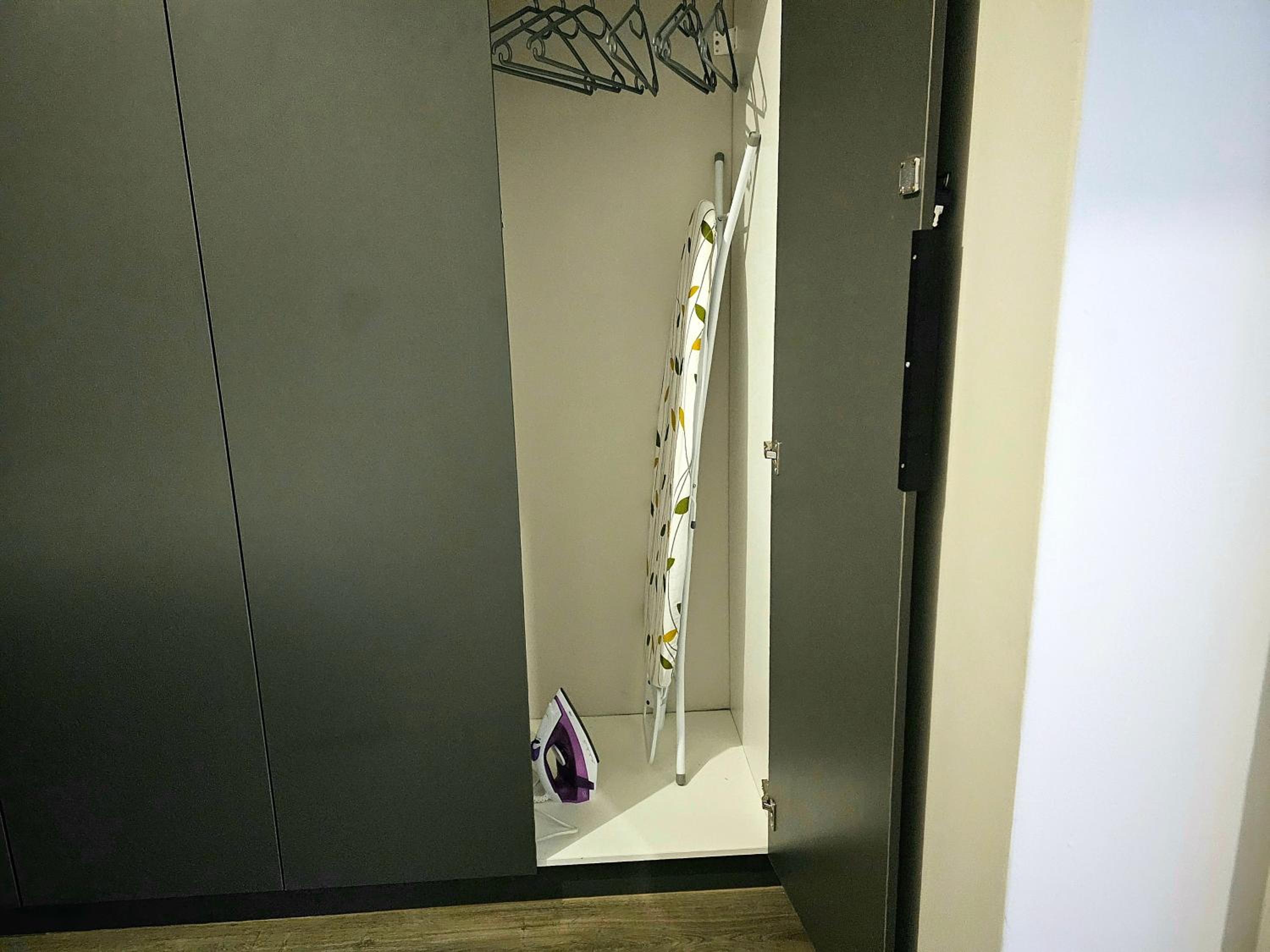 2BR Apt with 2 Kitchens & Balcony