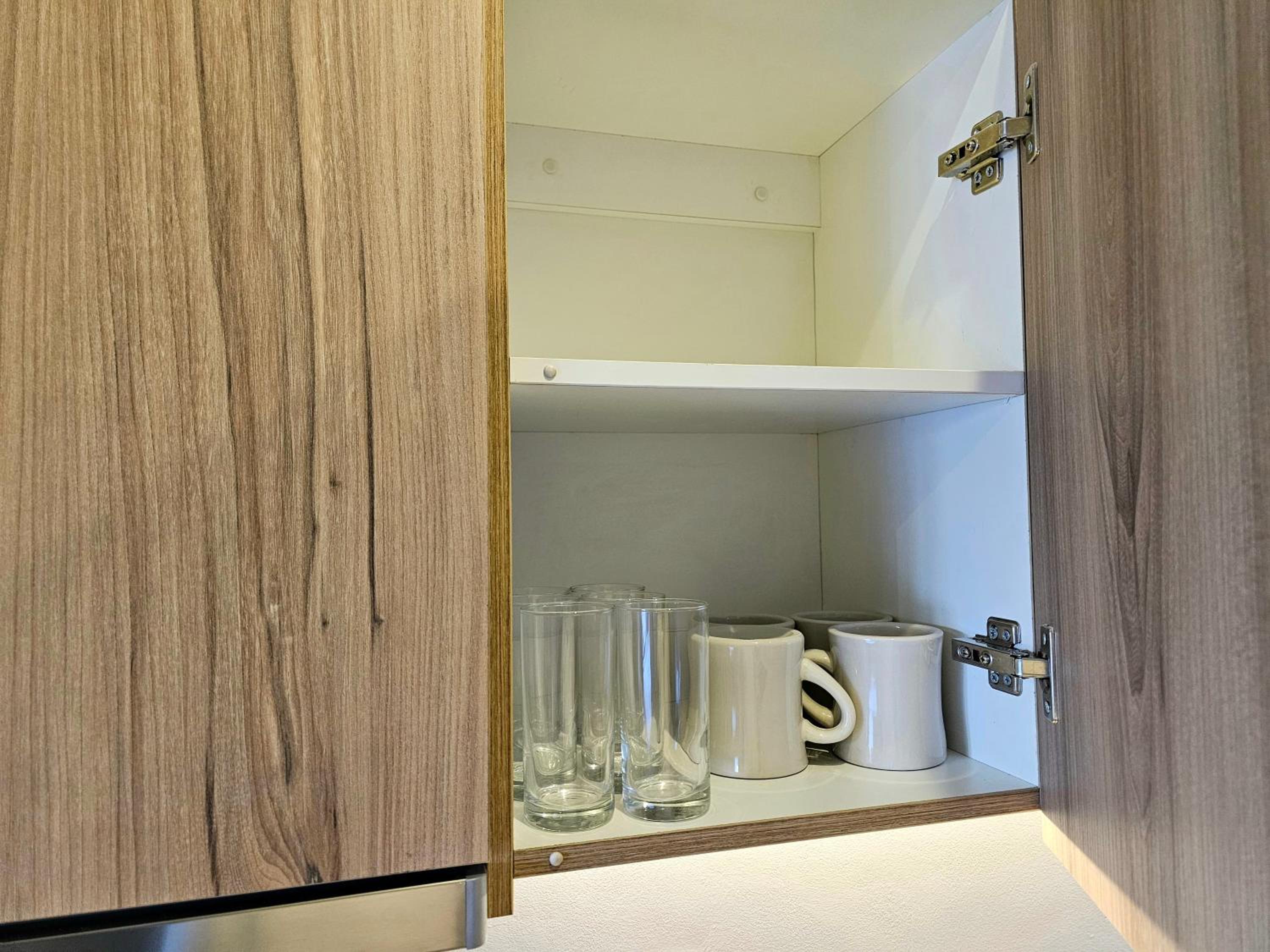 2BR Apt with 2 Kitchens & Balcony