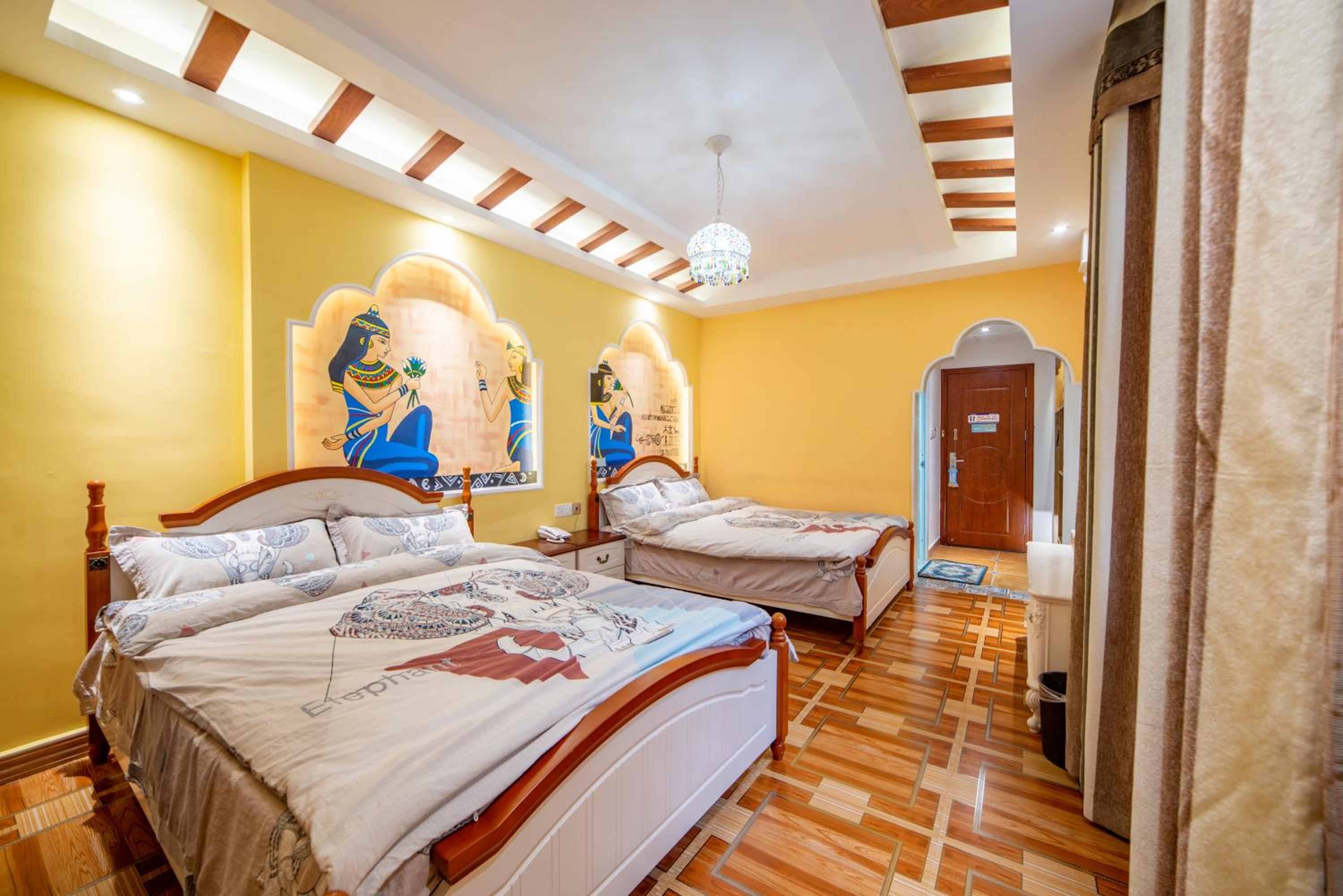 Zhangjiajie Han Exotic Inn