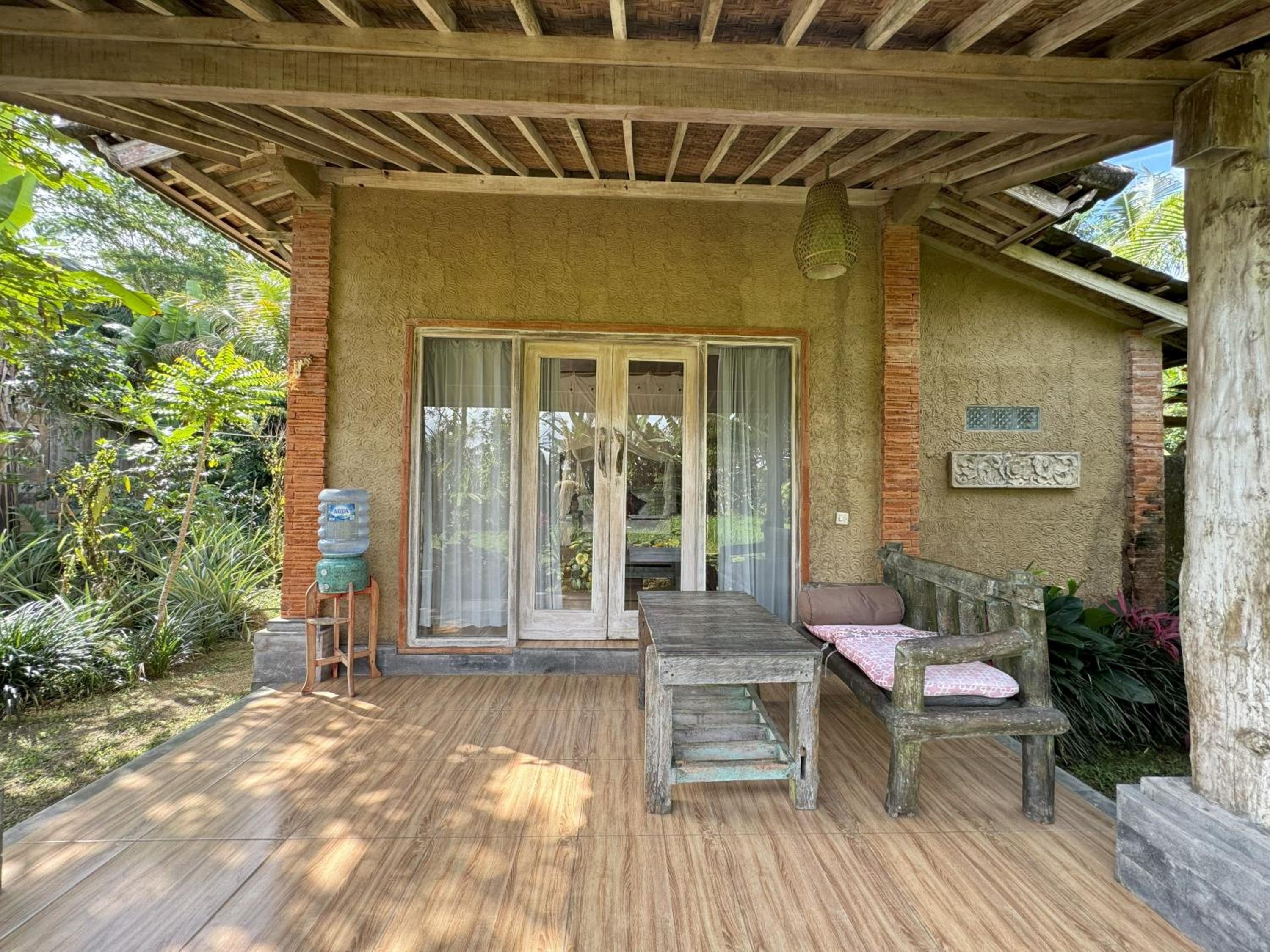 Dewa Jati Cottages