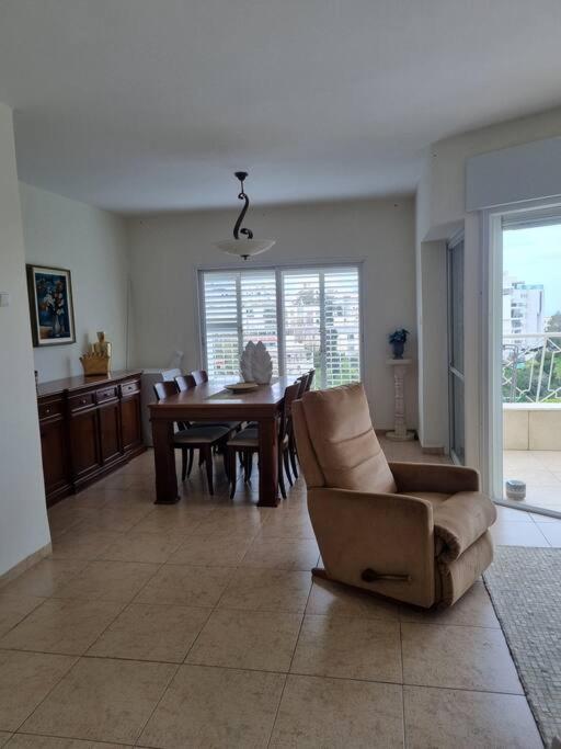 Perfect and Comfortable Apartment -Sea View view 3