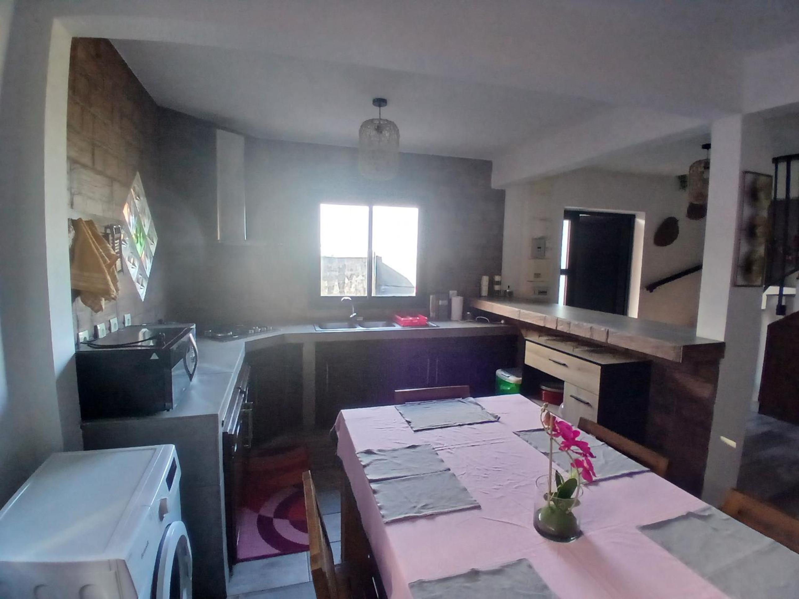 Chez Reine et Yves view 4
