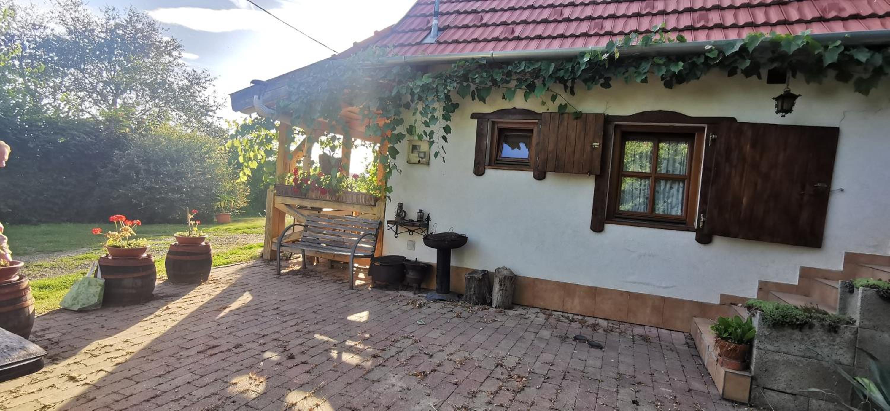Pillangó Présház