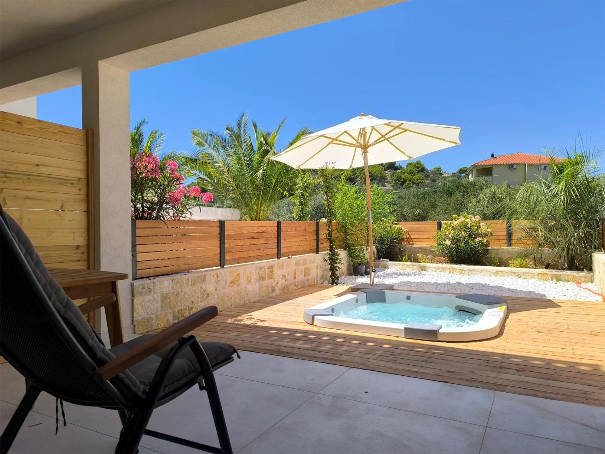 Villa Lojena, luxury studio with Jacuzzi id 112 view 5