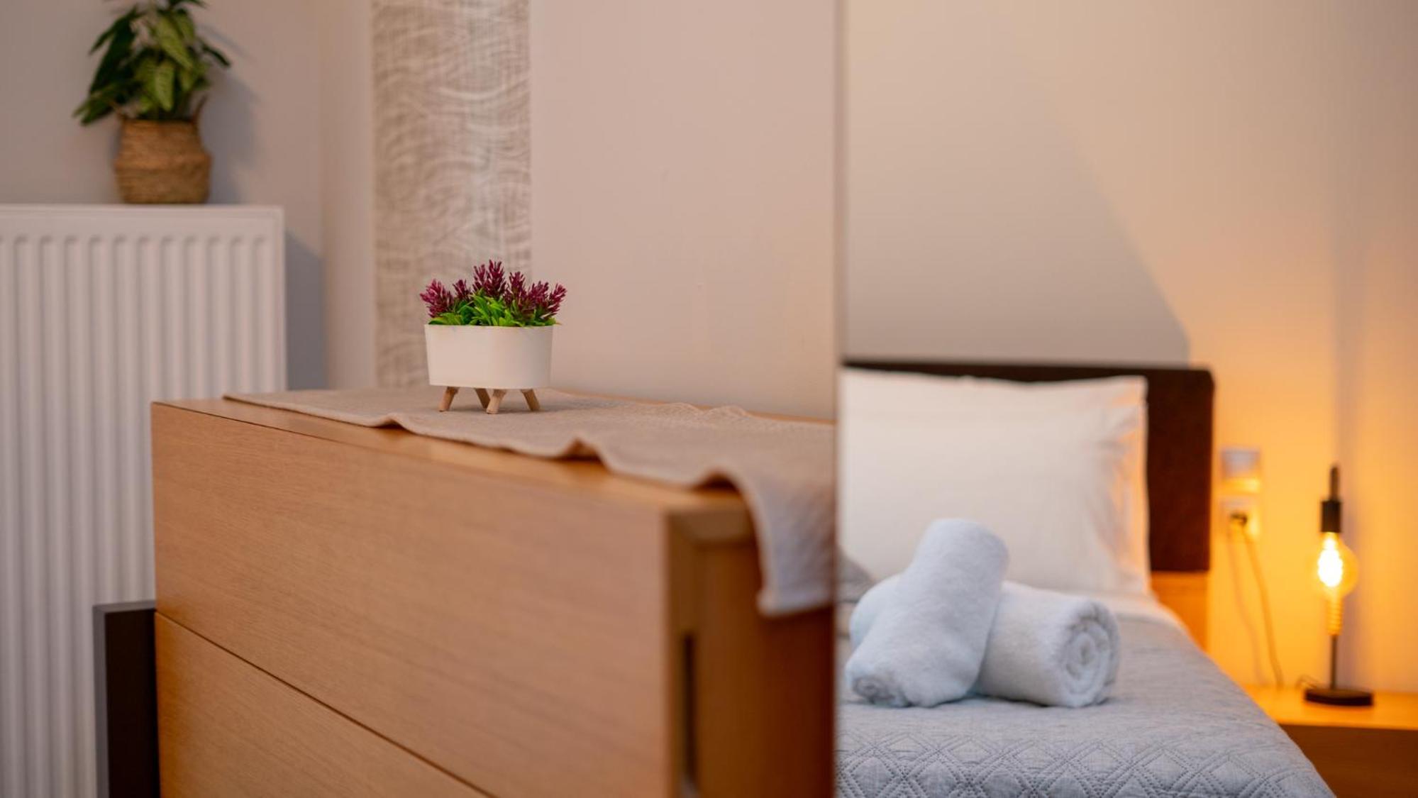 Mary's Modern and Elegant apartment photo 4