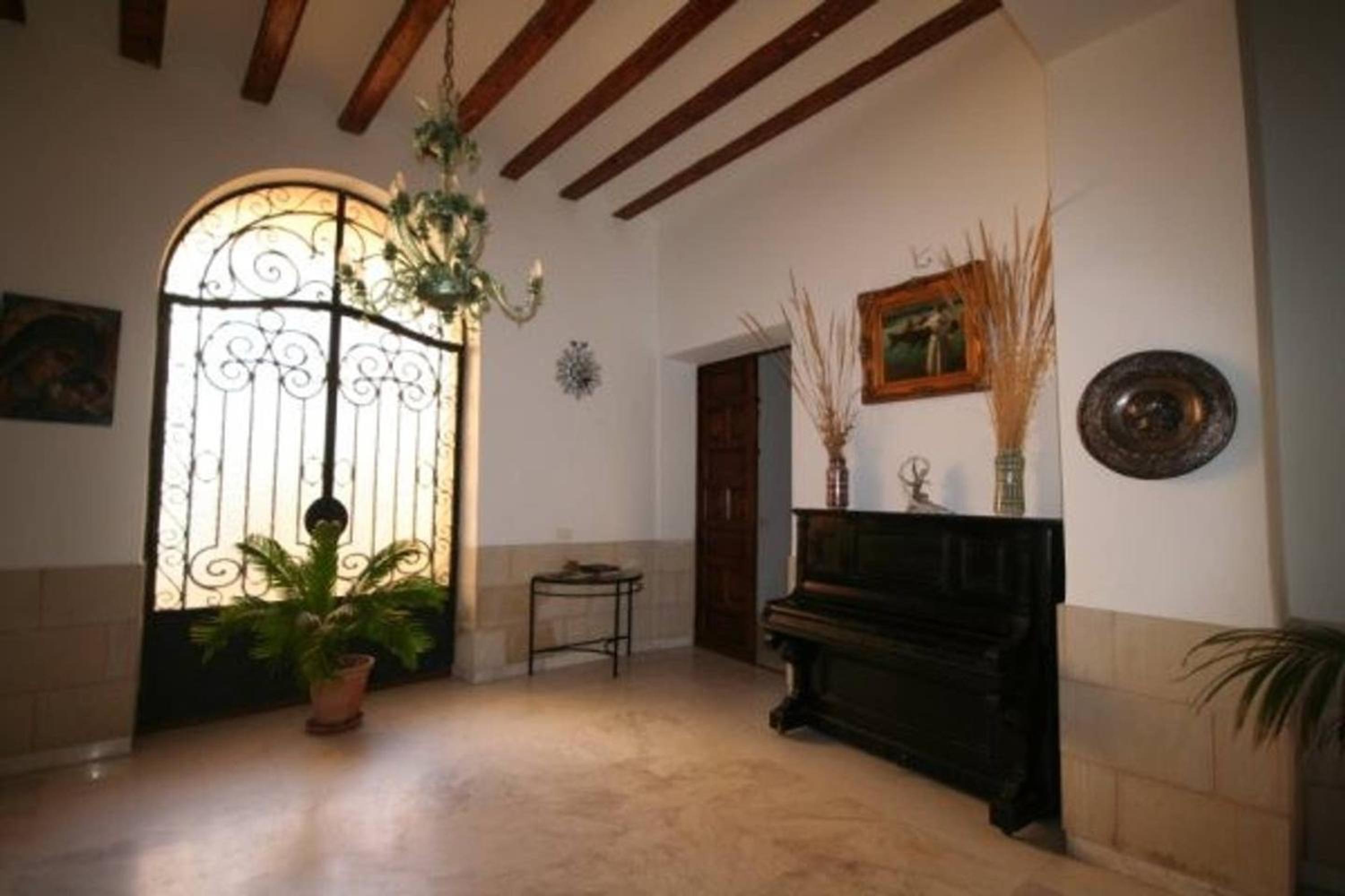 Charming House in Ayora + Terrace view 3