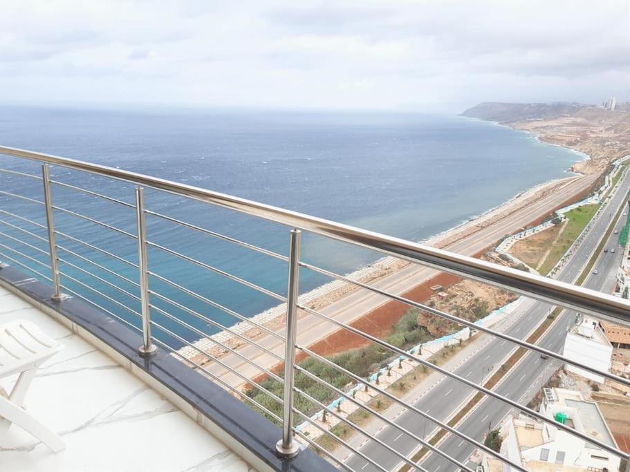appartement design face à la mer