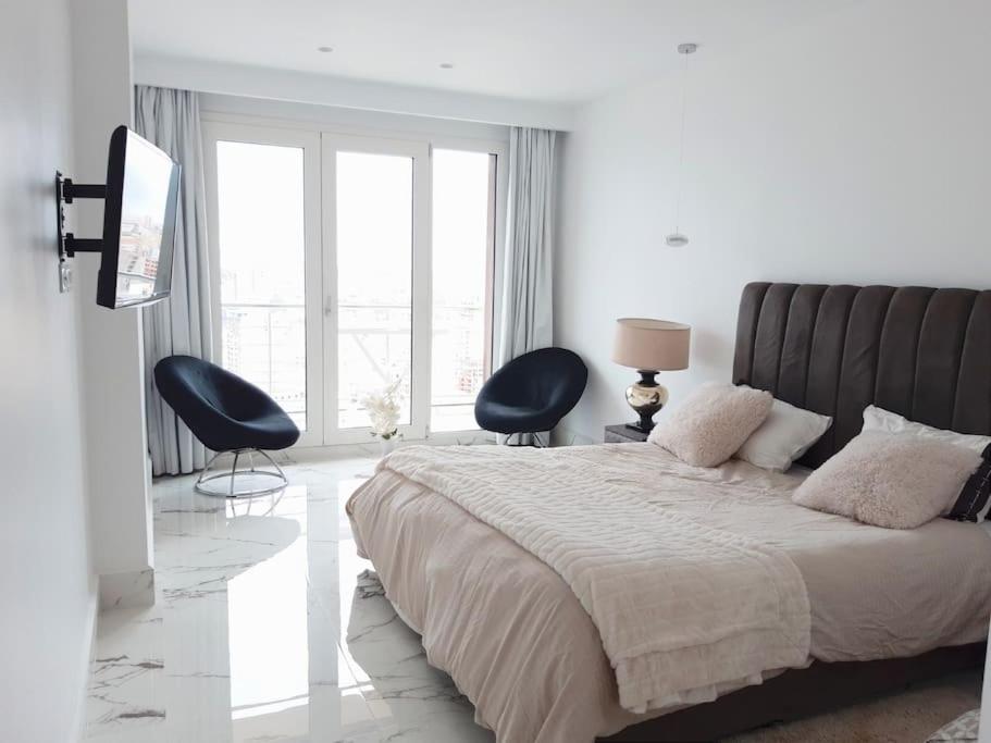 appartement design face à la mer