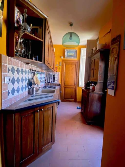 Appartamento piano terra con giardino condiviso