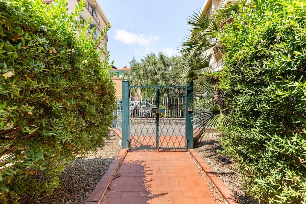 La Casa della Nonna - 50m dal centro-100m dal mare