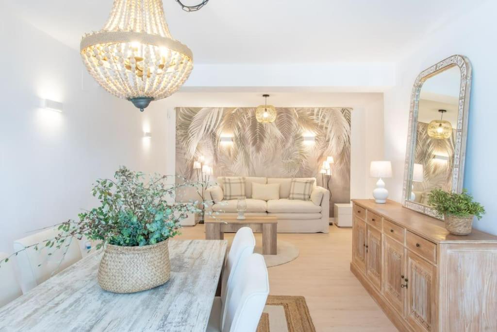 Alteaview Luxury villa By Calpitality