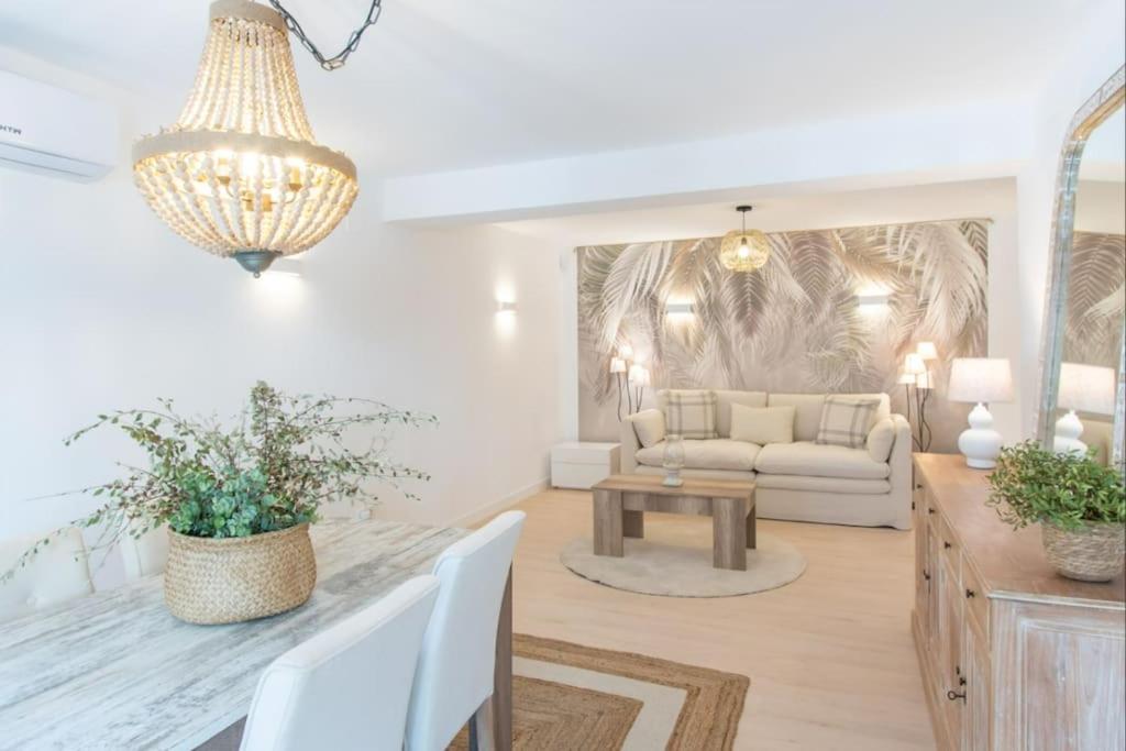 Alteaview Luxury villa By Calpitality