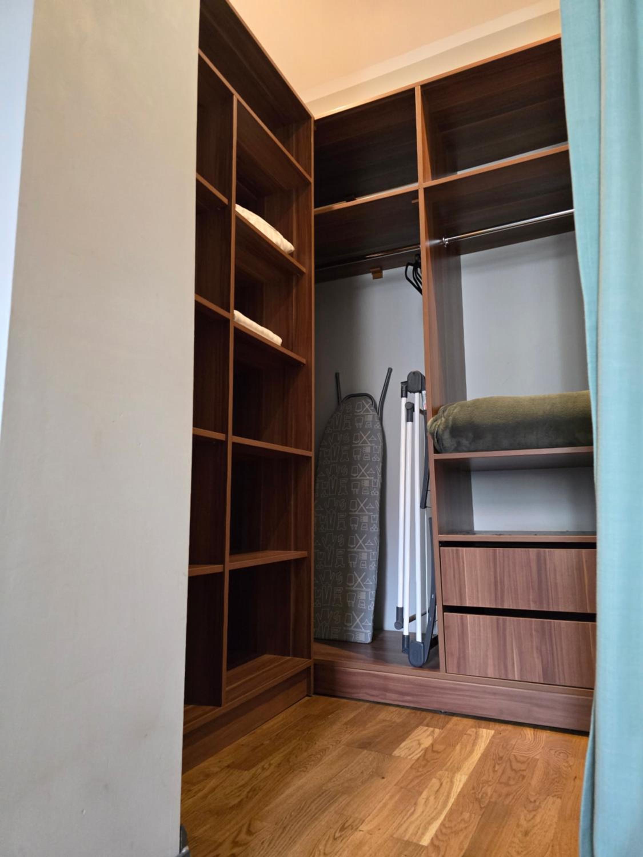 Al Pacino baby apartment view 2