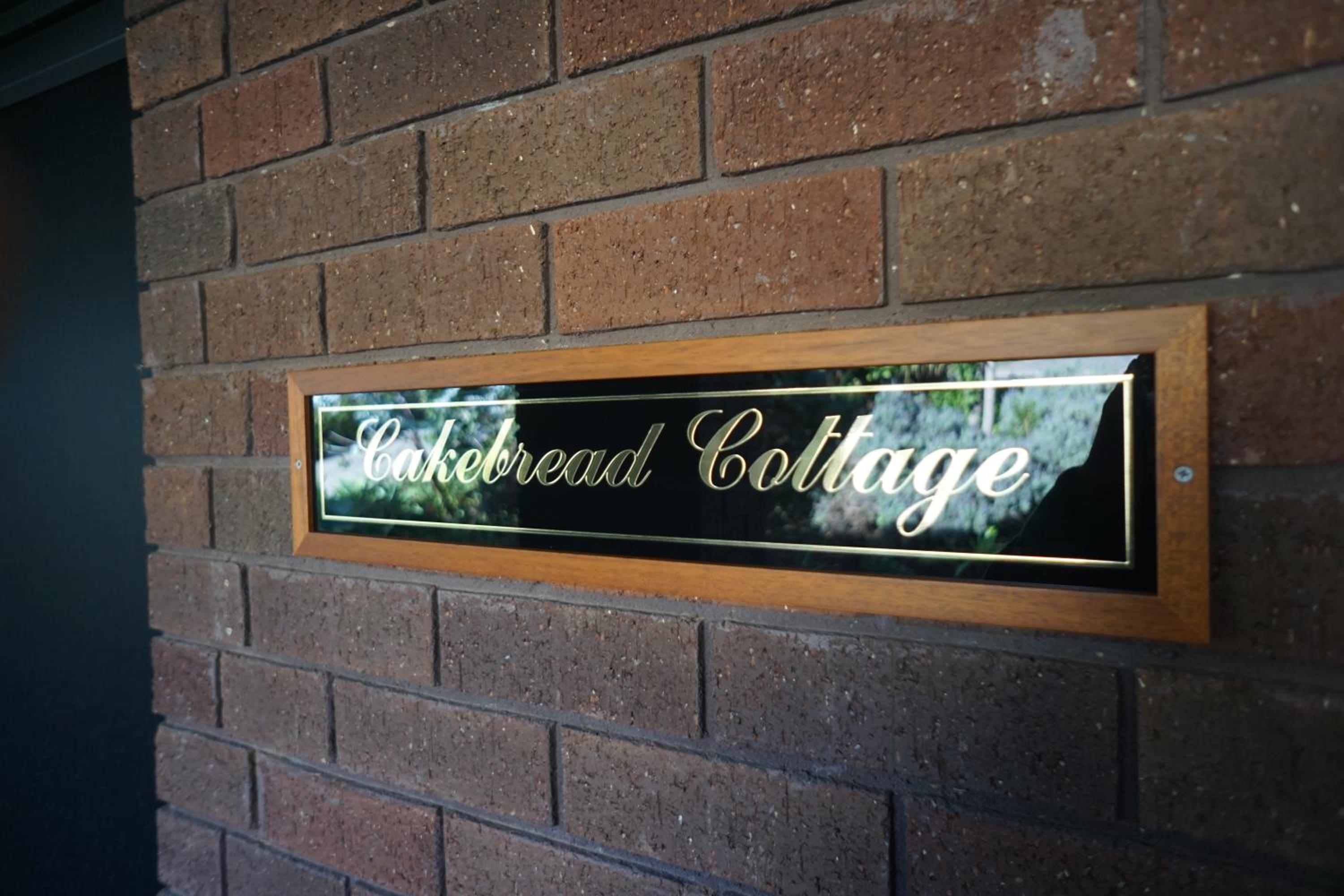 Cakebread Cottage