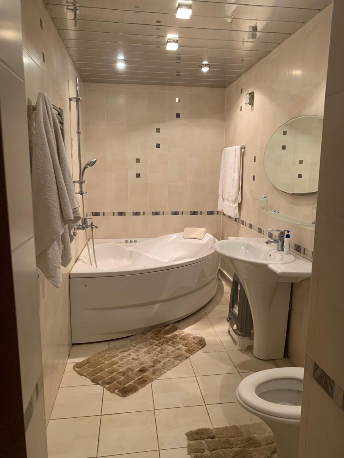 Central Deluxe Apartments Baku