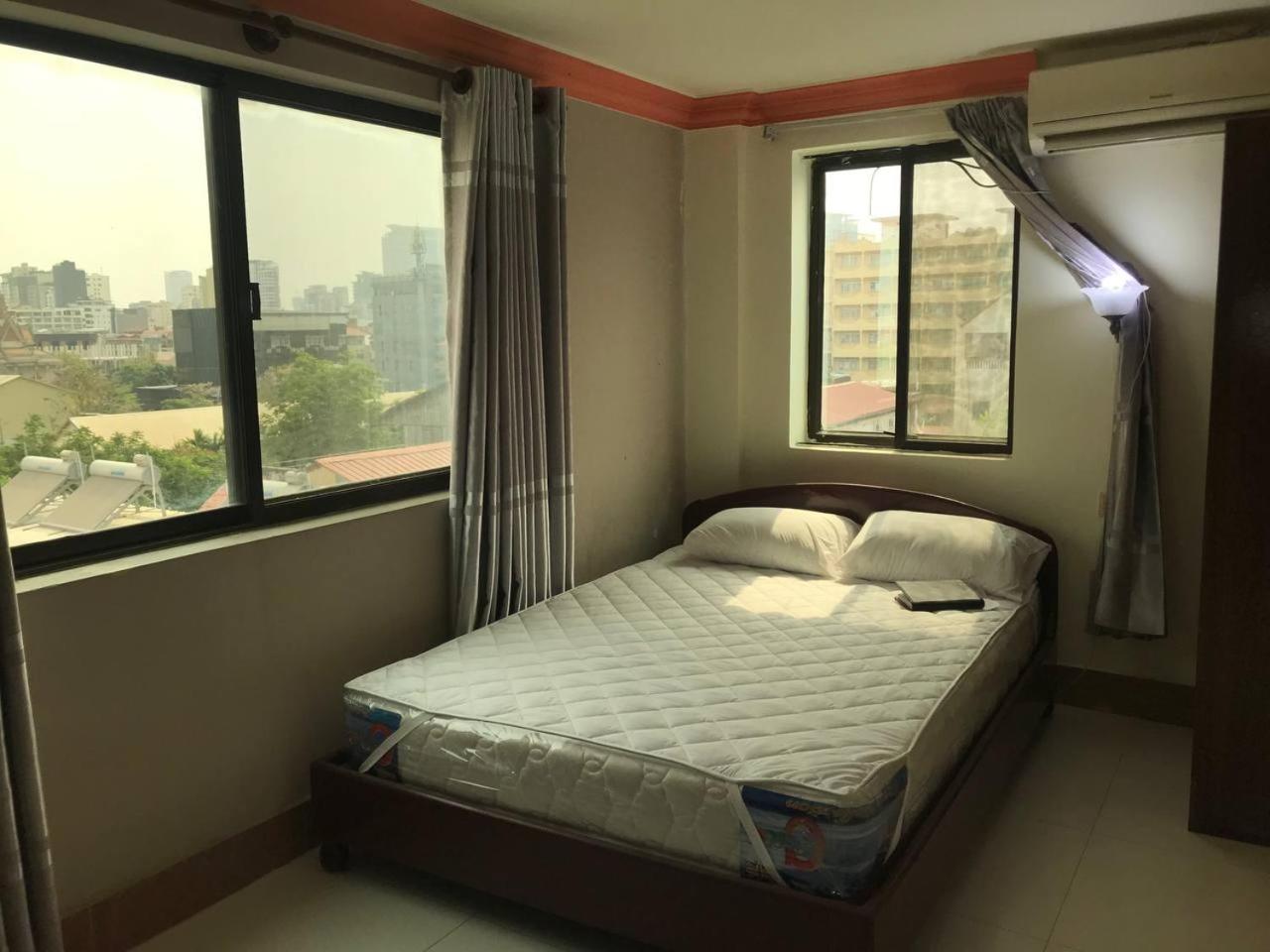 GALAXY Rs HOTEL