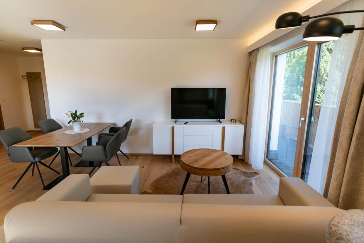 Waldrand Apartments