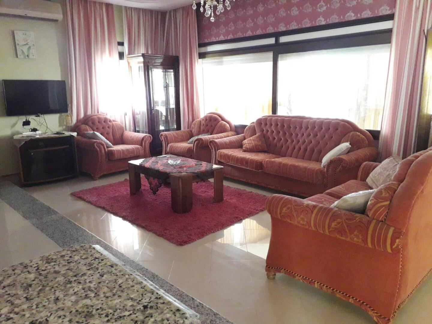 apparemment pied dans leau view 5