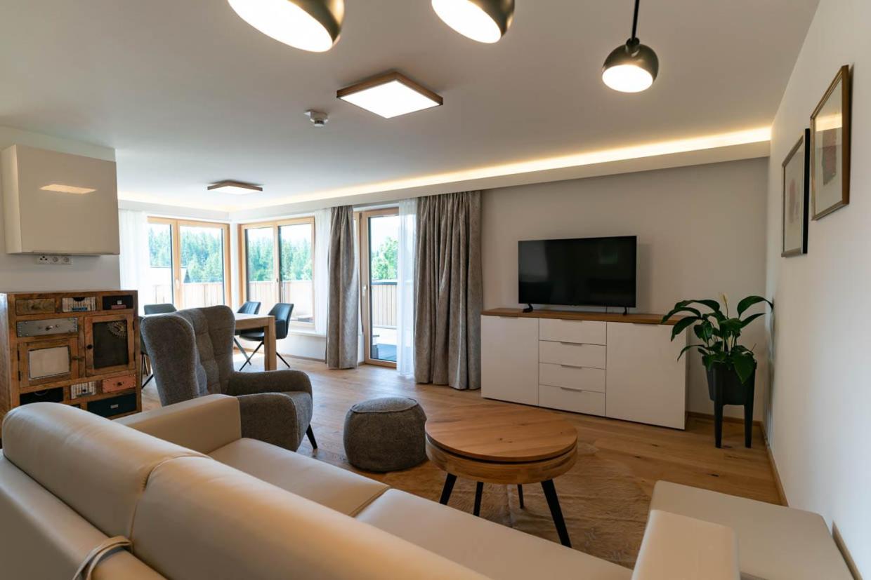 Waldrand Apartments