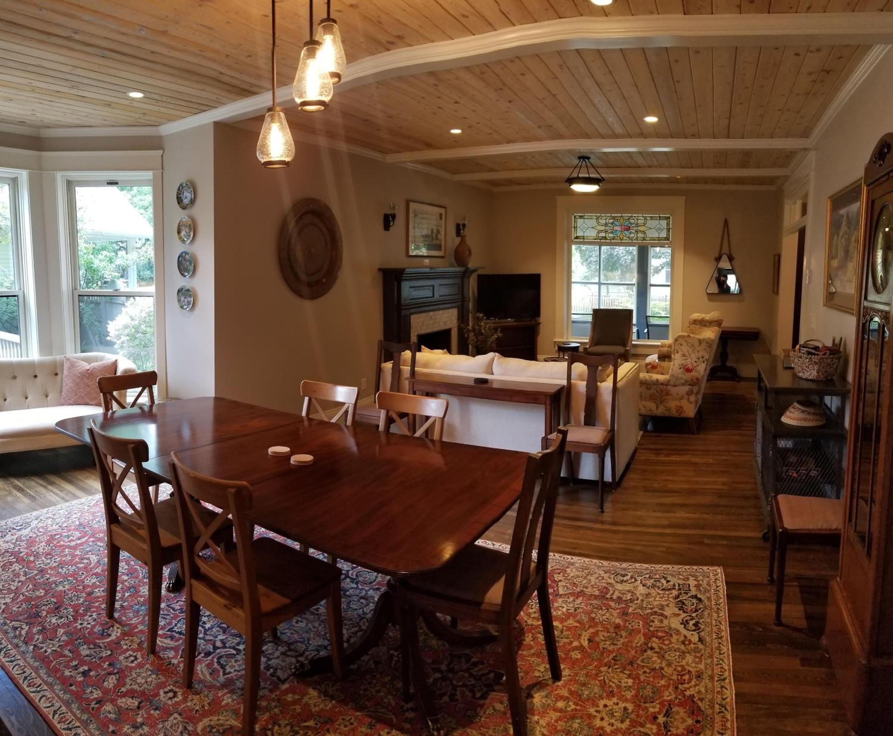 Historic Neighborhood 2 Blocks From Downtown Bozeman,
