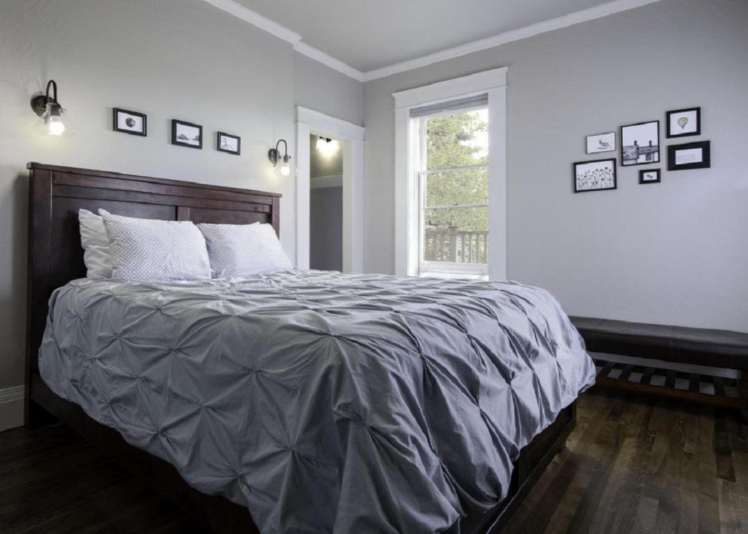 Historic Neighborhood 2 Blocks From Downtown Bozeman,
