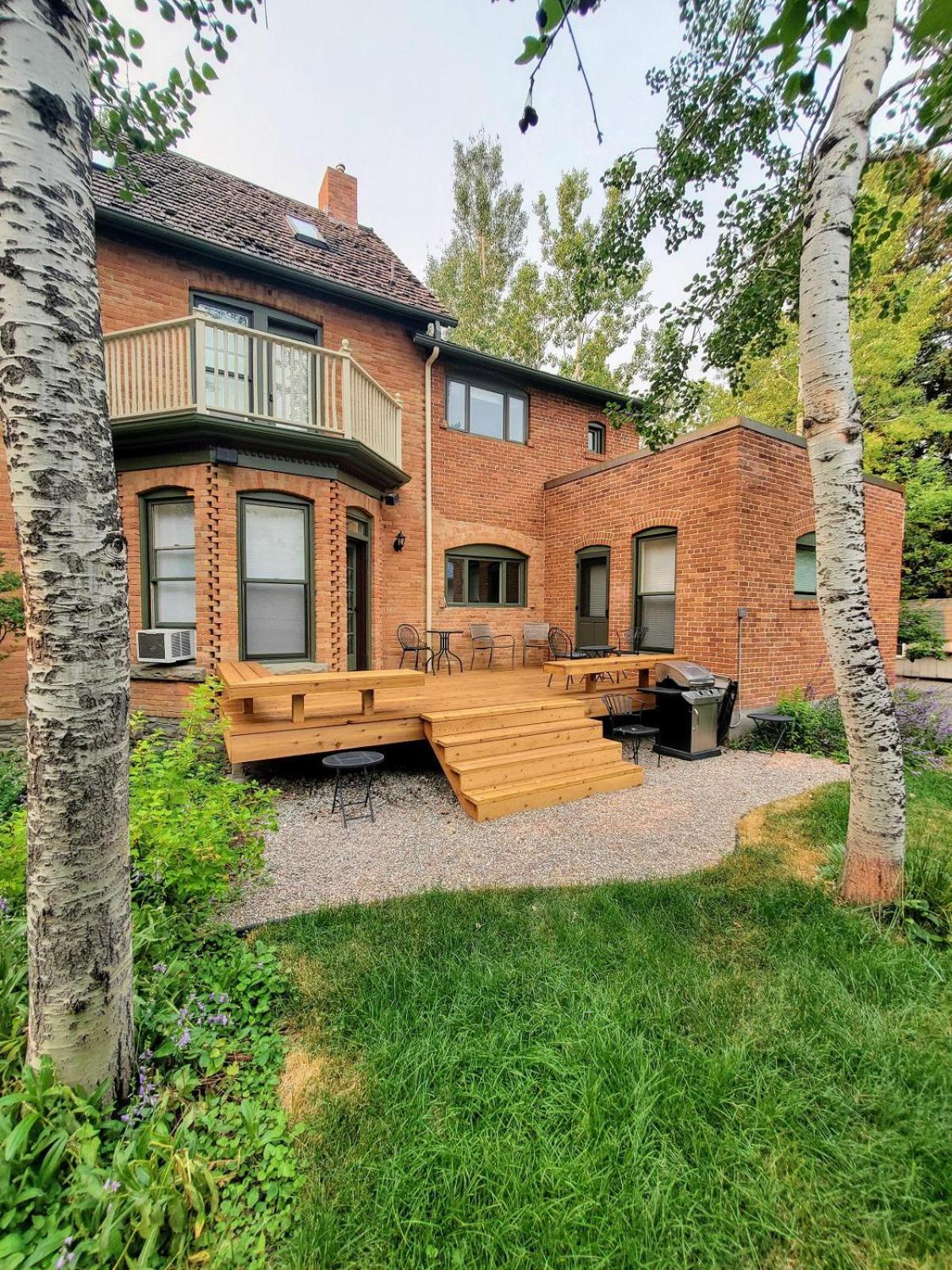 Historic Neighborhood 2 Blocks From Downtown Bozeman,