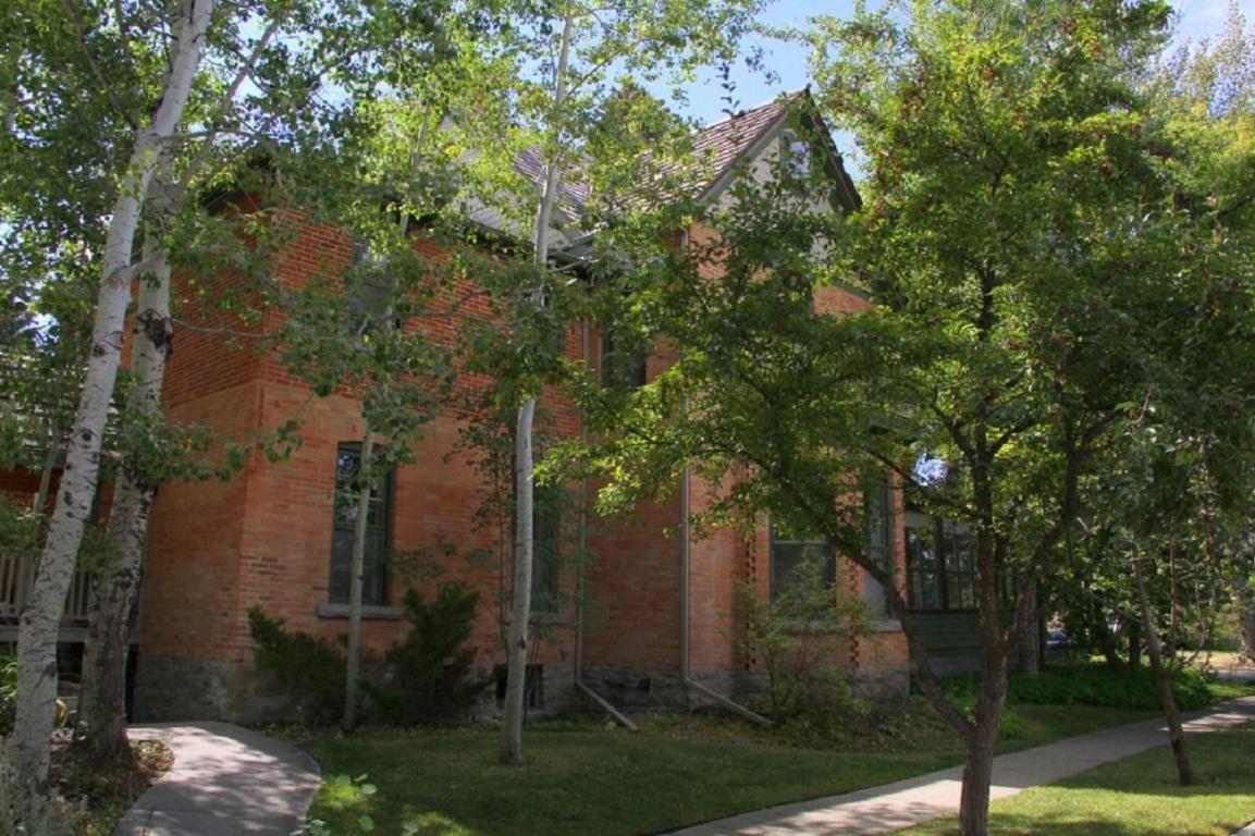 Historic Neighborhood 2 Blocks From Downtown Bozeman,