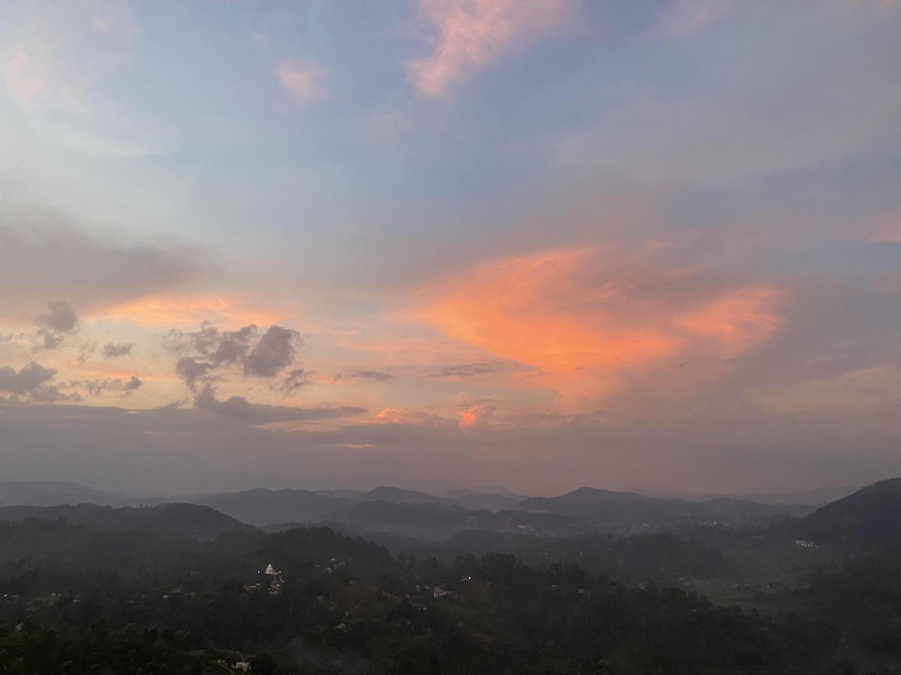 Aroma Holiday Home-Haputhale view 5