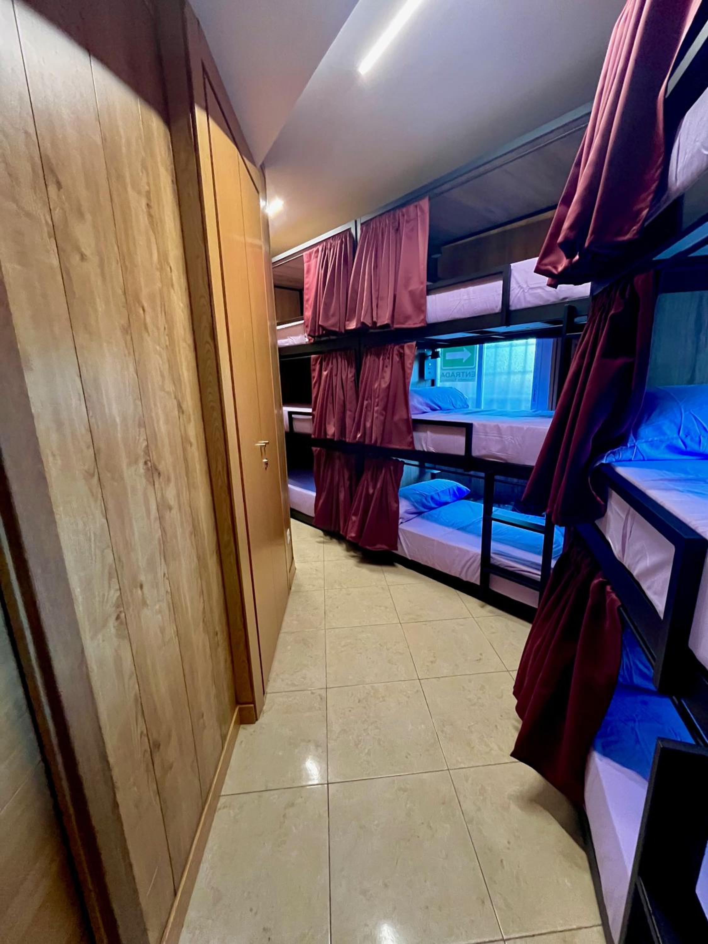 Madrid Vacations - Hostel Vida Verde - Property Image 15