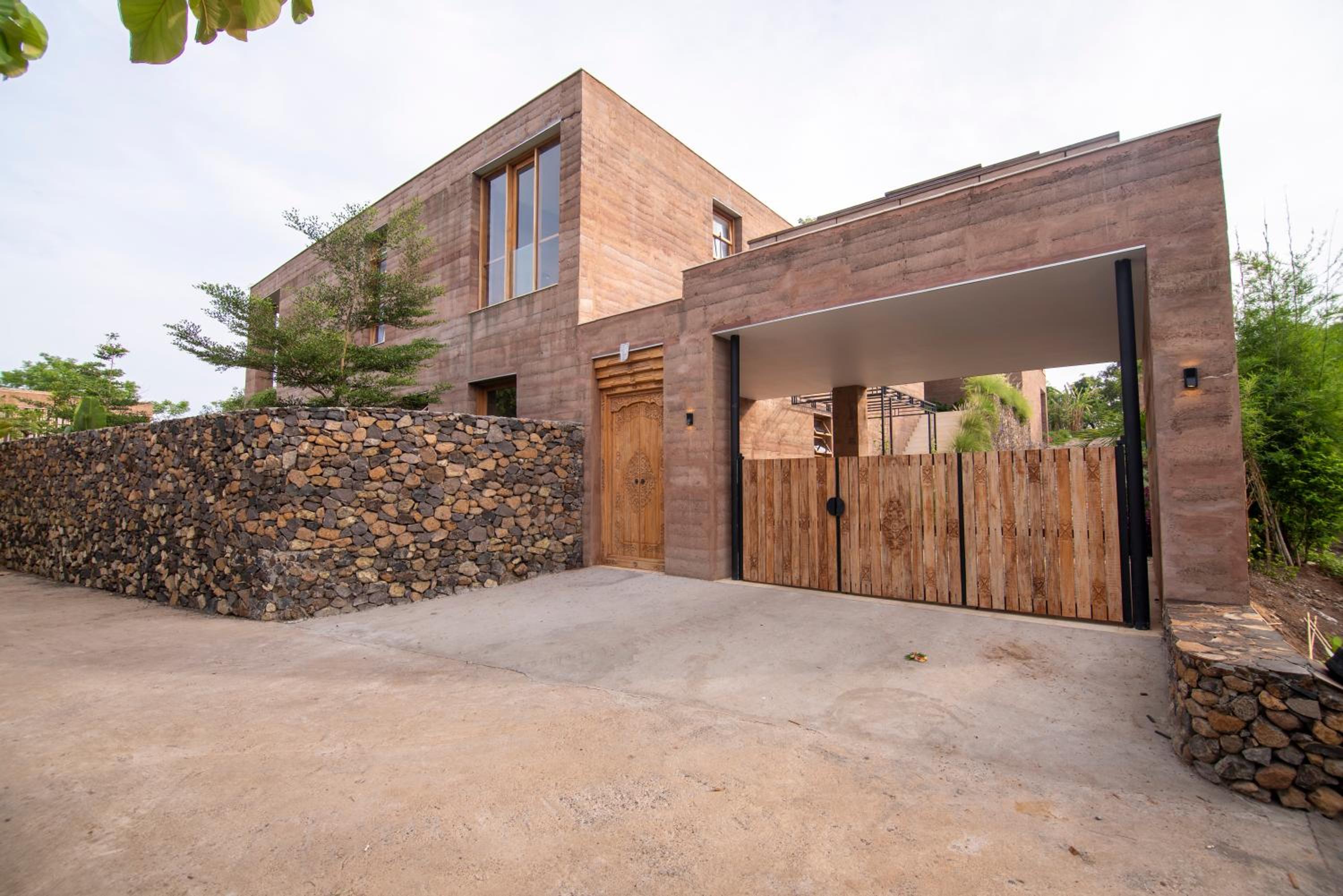 The Pondhouse