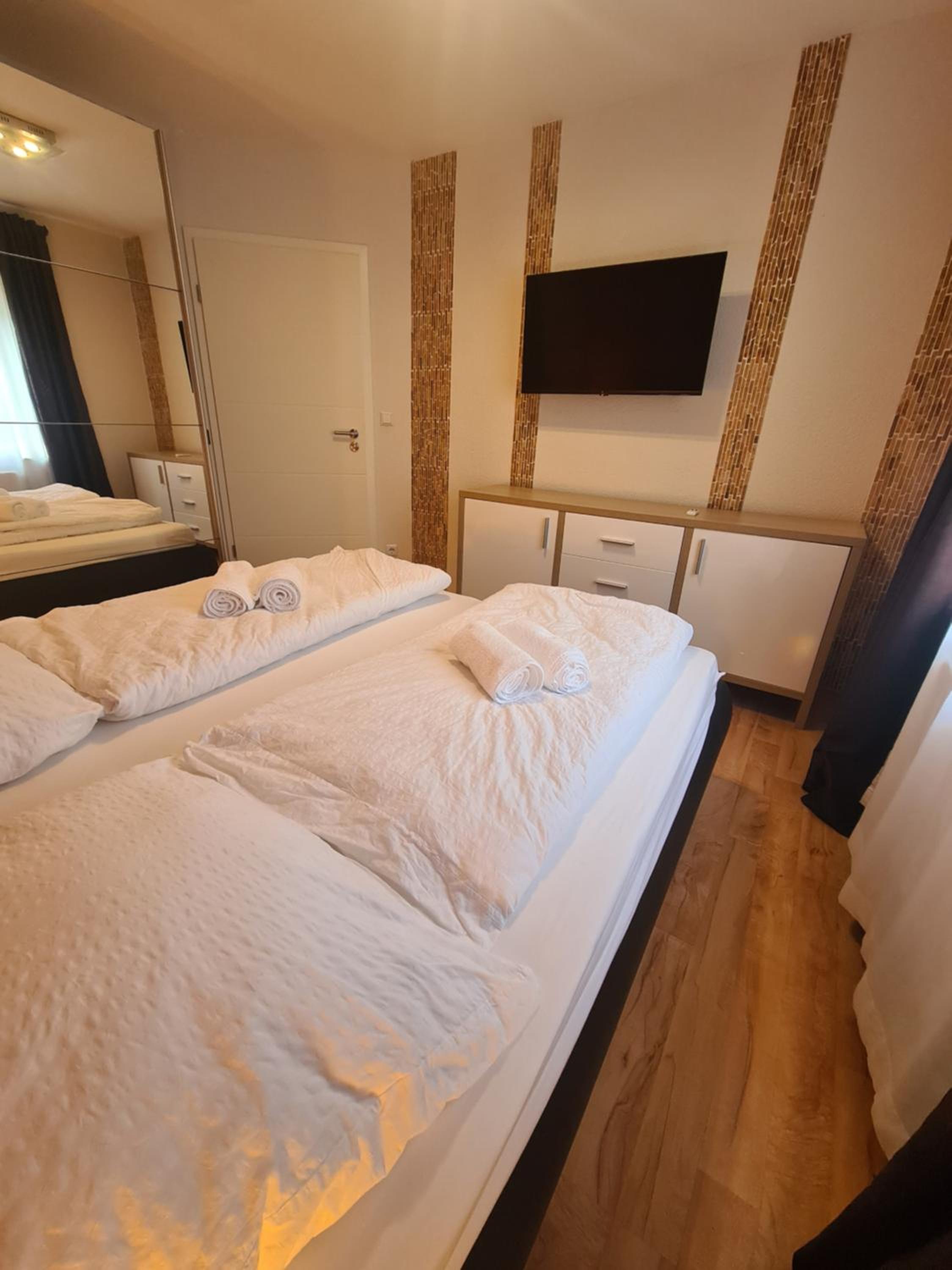 Exklusive moderne 2 Zi. Wohnung in ruhiger Lage - Property Image 2