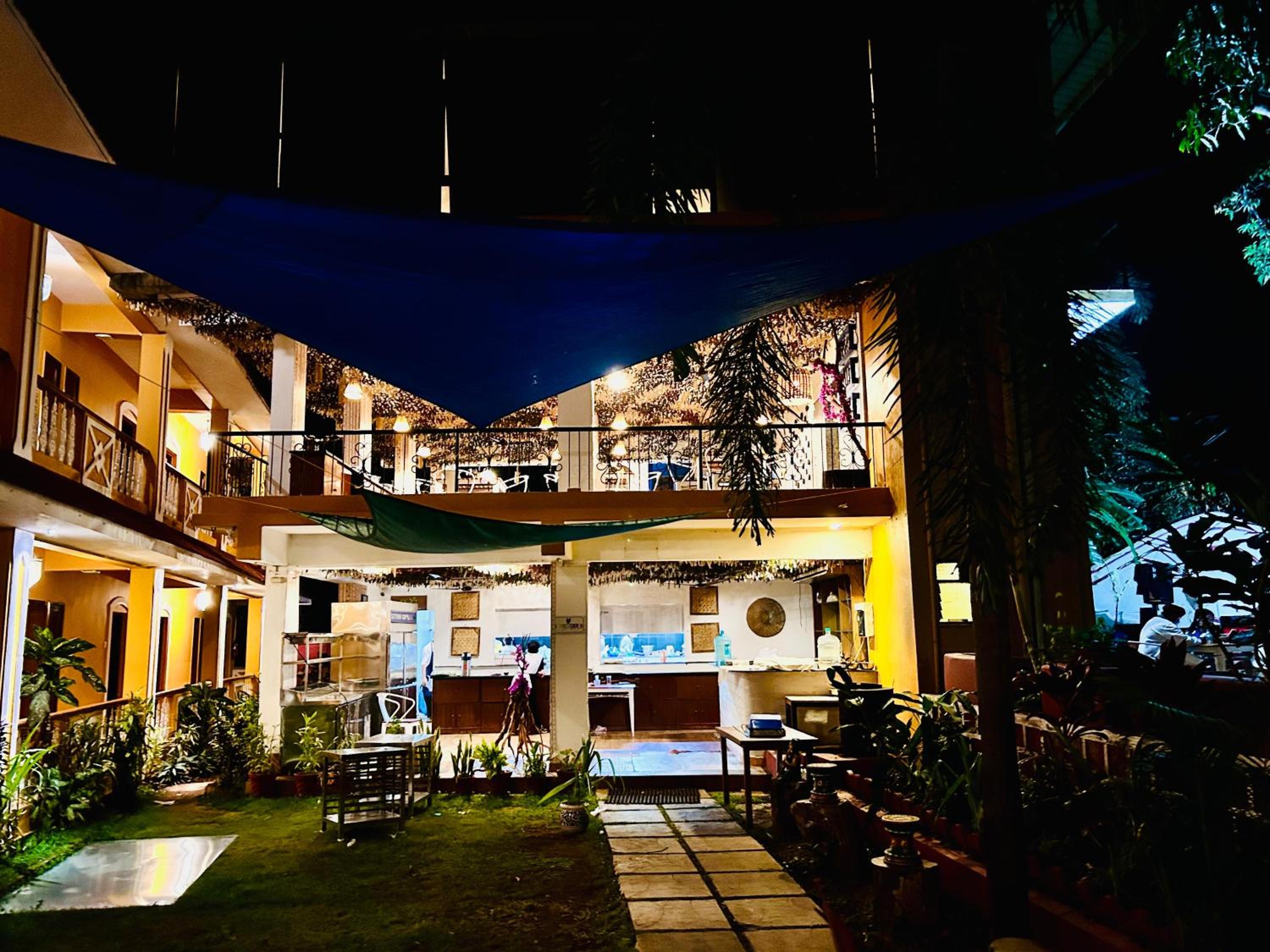 Hibis Beach Resort - Ashwem, Goa view 2