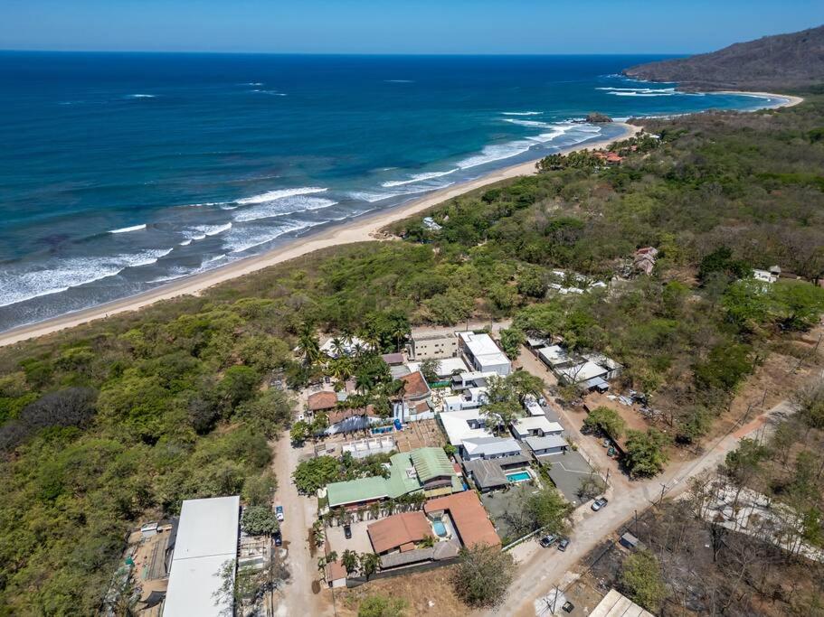 Cozy Beachside Studio with Pool and Free WiFi