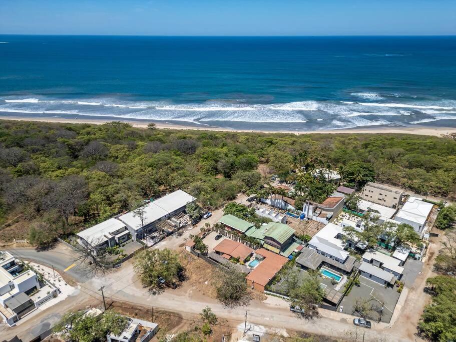 Cozy Beachside Studio with Pool and Free WiFi