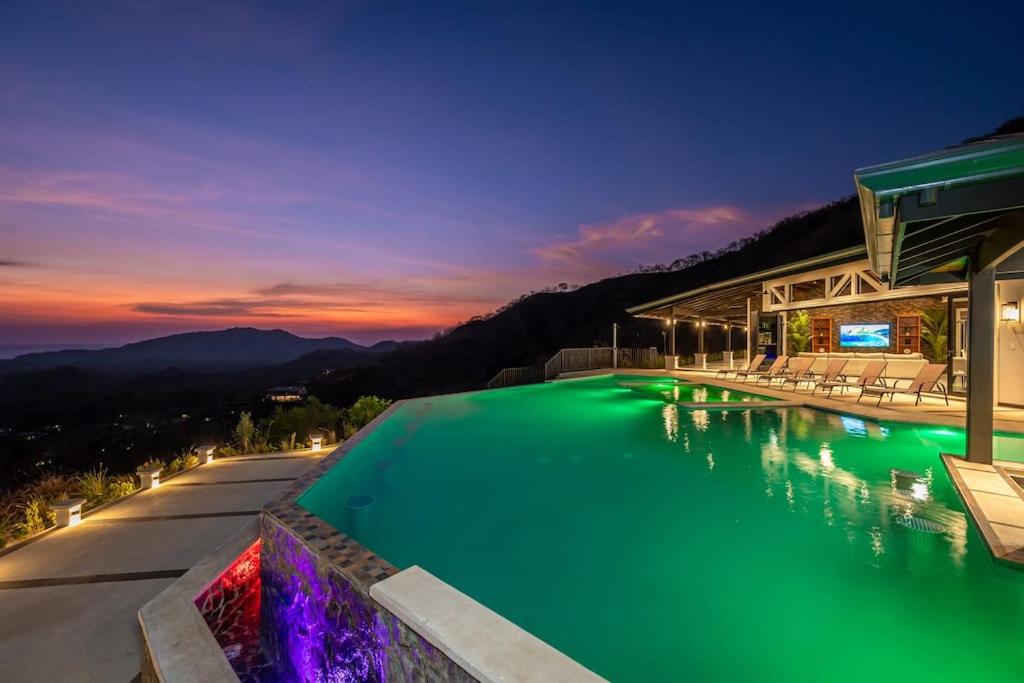 Luxurious Mountaintop Retreat with Ocean Views