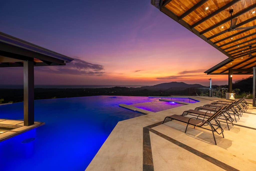 Luxurious Mountaintop Retreat with Ocean Views