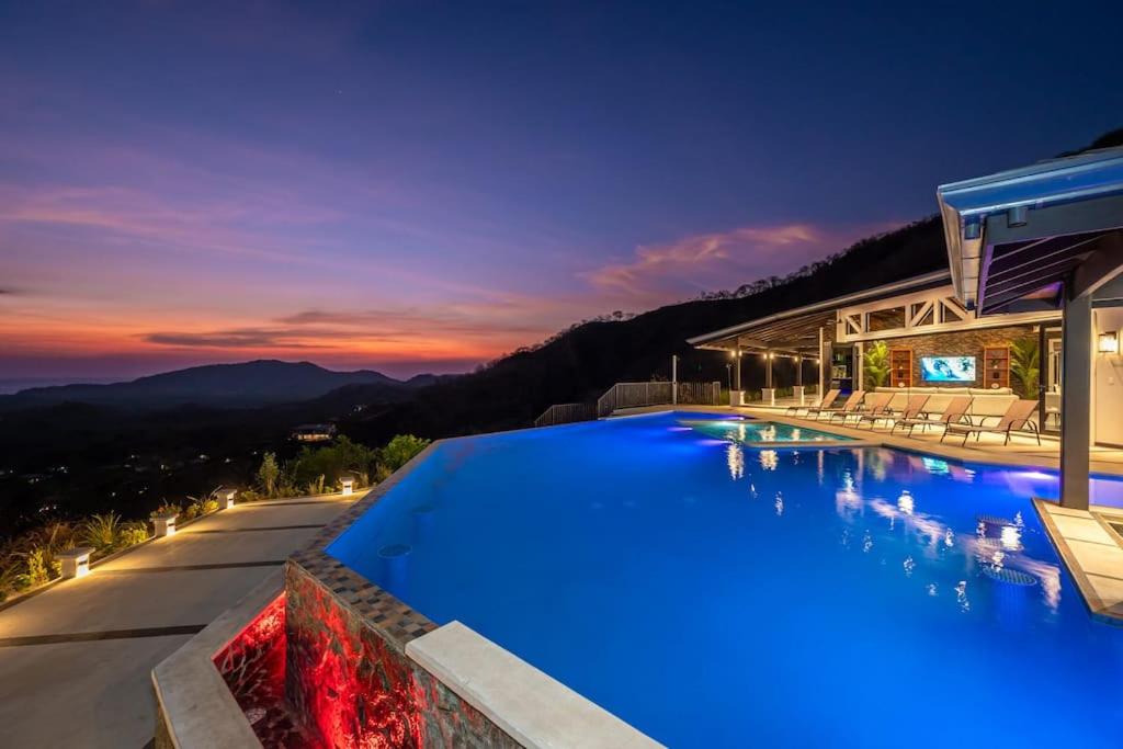 Luxurious Mountaintop Retreat with Ocean Views